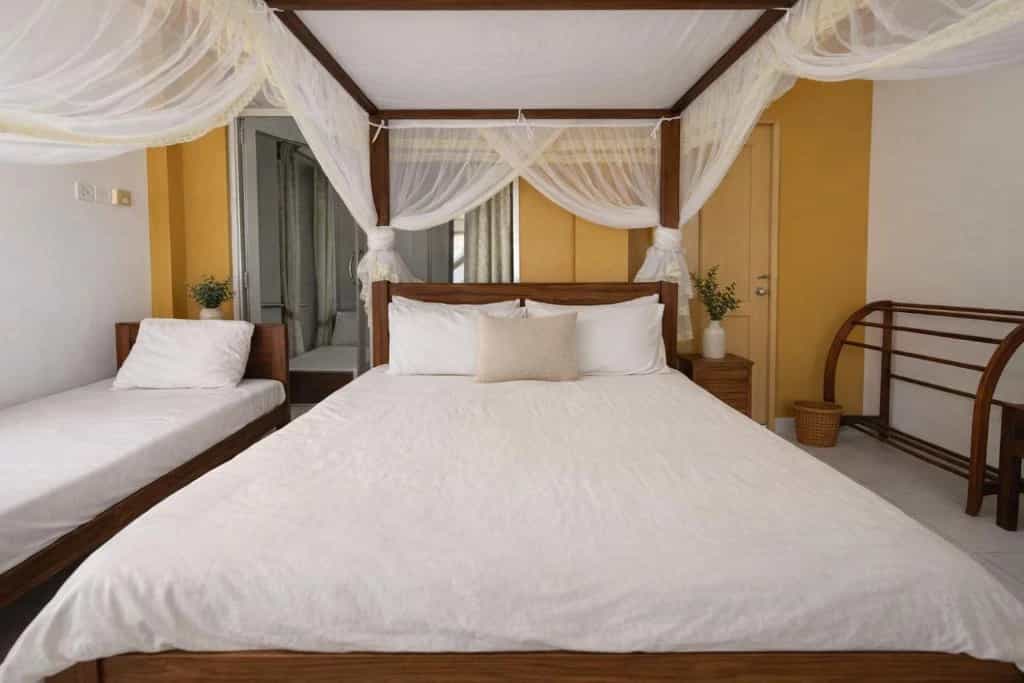 Superior King Room - Image 5