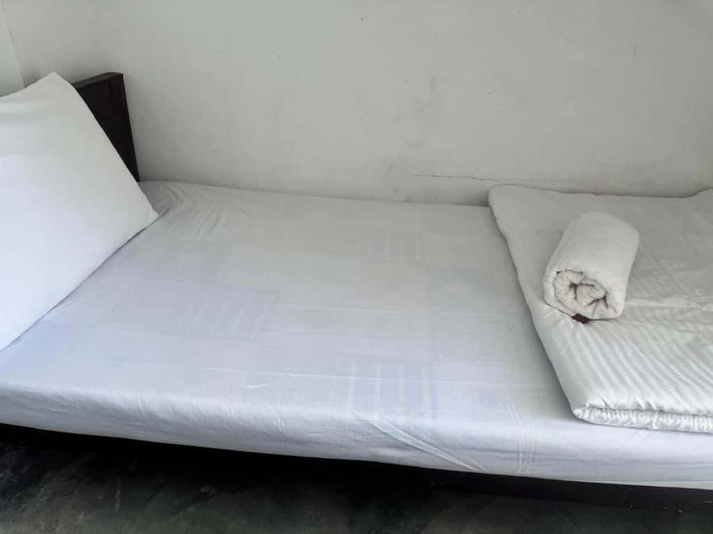 Single Room with Lagoon view - Image 3