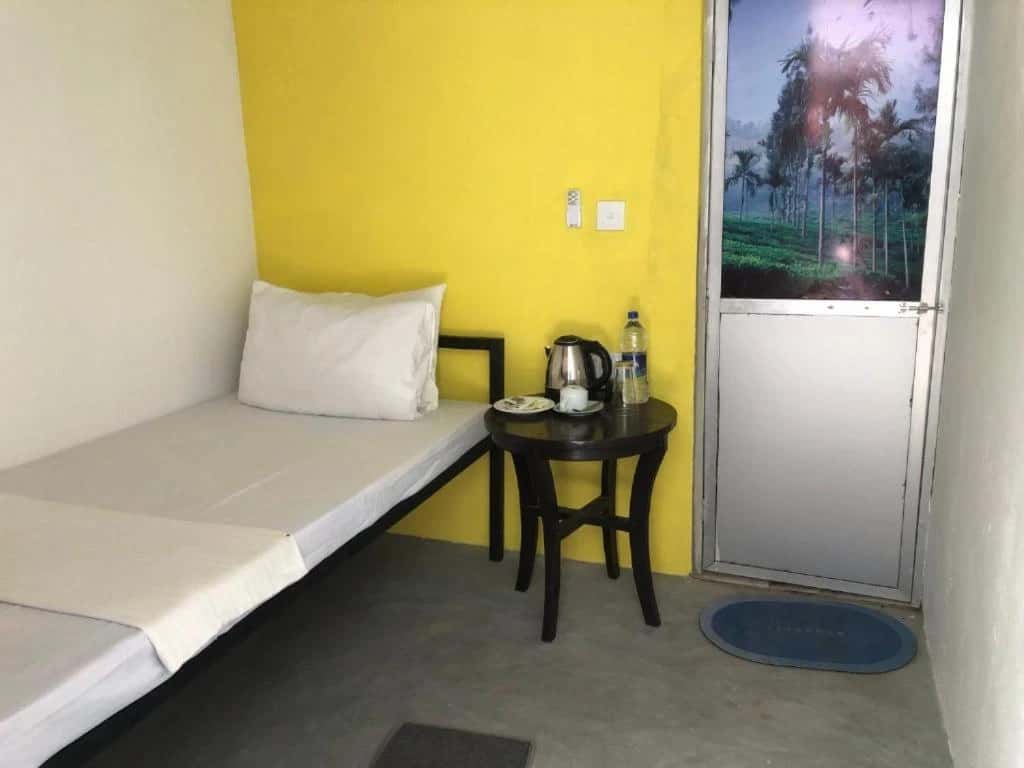 Budget Single Room - Image 1