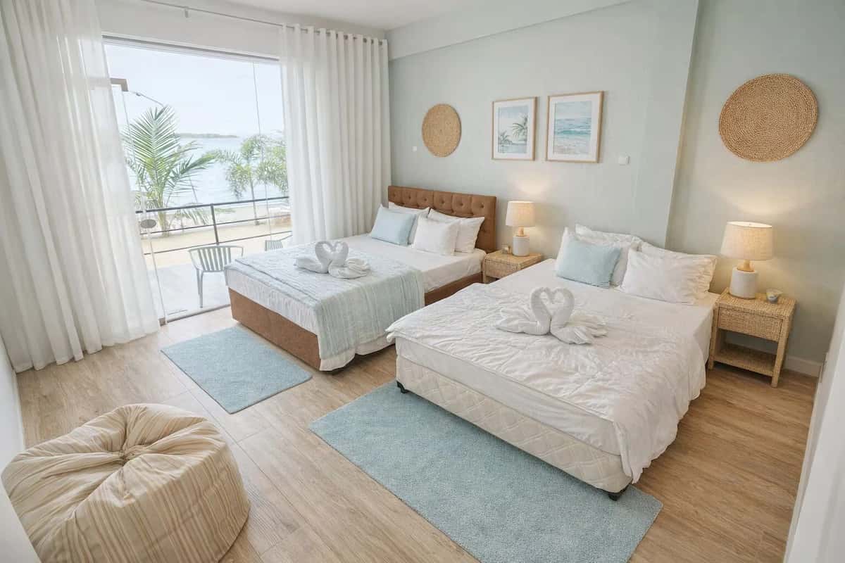 Bedroom with balcony and garden view